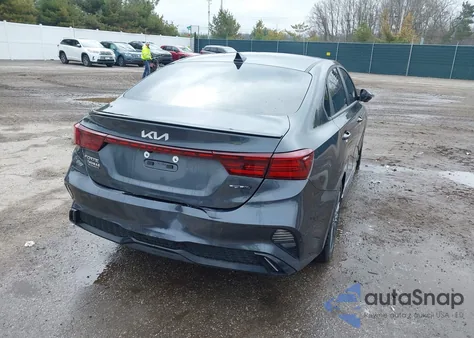 2024 Kia Forte Gt-Line из США, поврежденный, VIN 3KPF54AD1RE833038